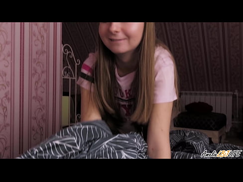 ❤️ Tarraingíonn Blondie BFF go domhain uirthi agus faigheann sí cum ina béal ❤❌  Porn álainn  uainn ga.hentaiser.ru ❌️❤
